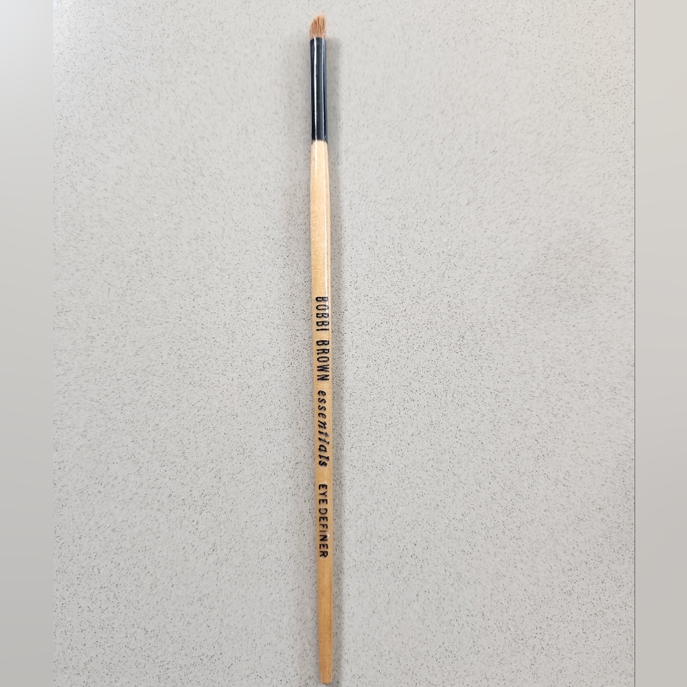 Bobbi Brown Eye Definer Brush **NEW